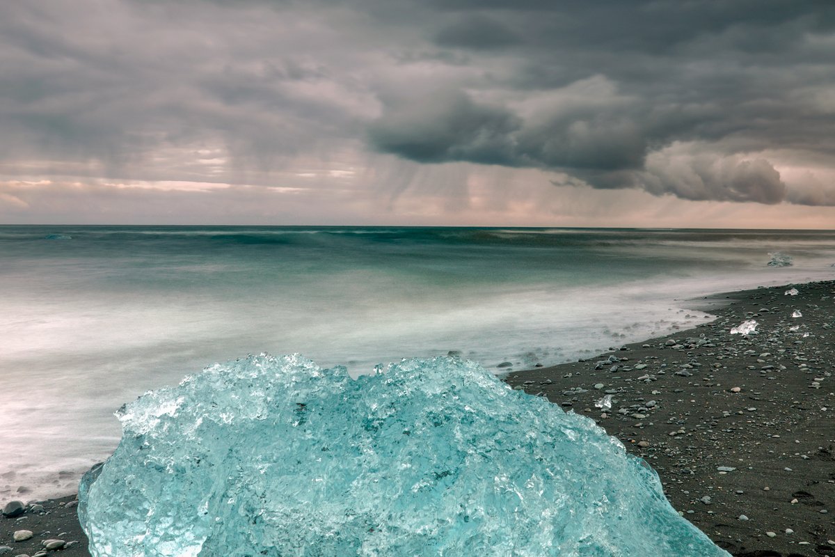 Diamond Beach — aurora viewing location in Southeast Iceland, Iceland