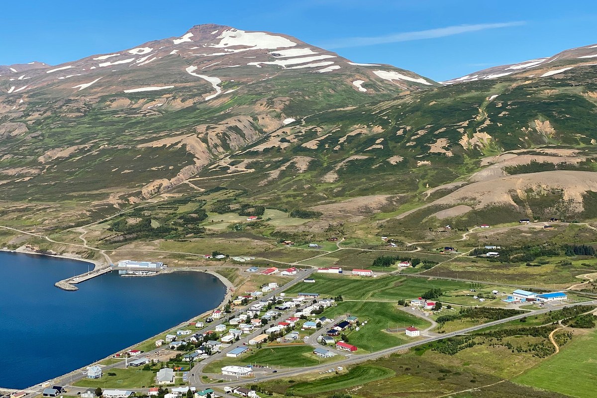 Grenivík — aurora viewing location in North Iceland, Iceland