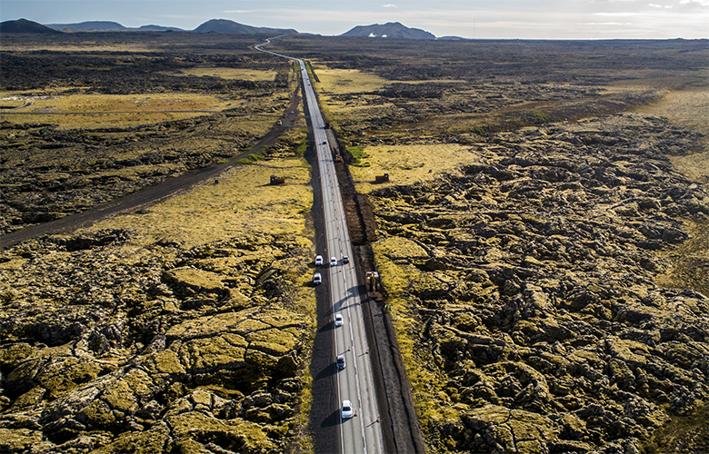 Grindavíkurvegur — aurora viewing location in Reykjanes, Iceland