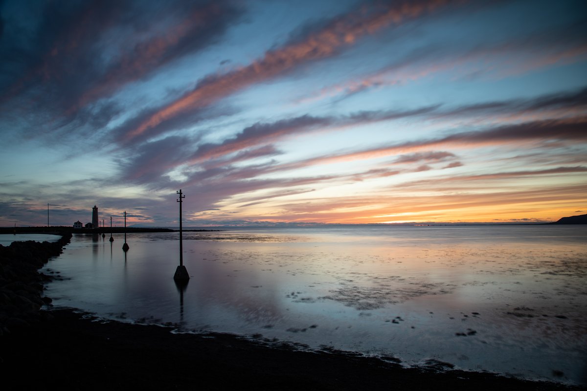 Grótta Lighthouse — aurora viewing location in Reykjavik, Iceland