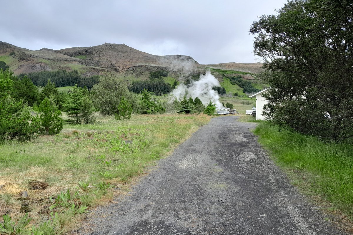 Hveragerði Hills — aurora viewing location in South Capital, Iceland