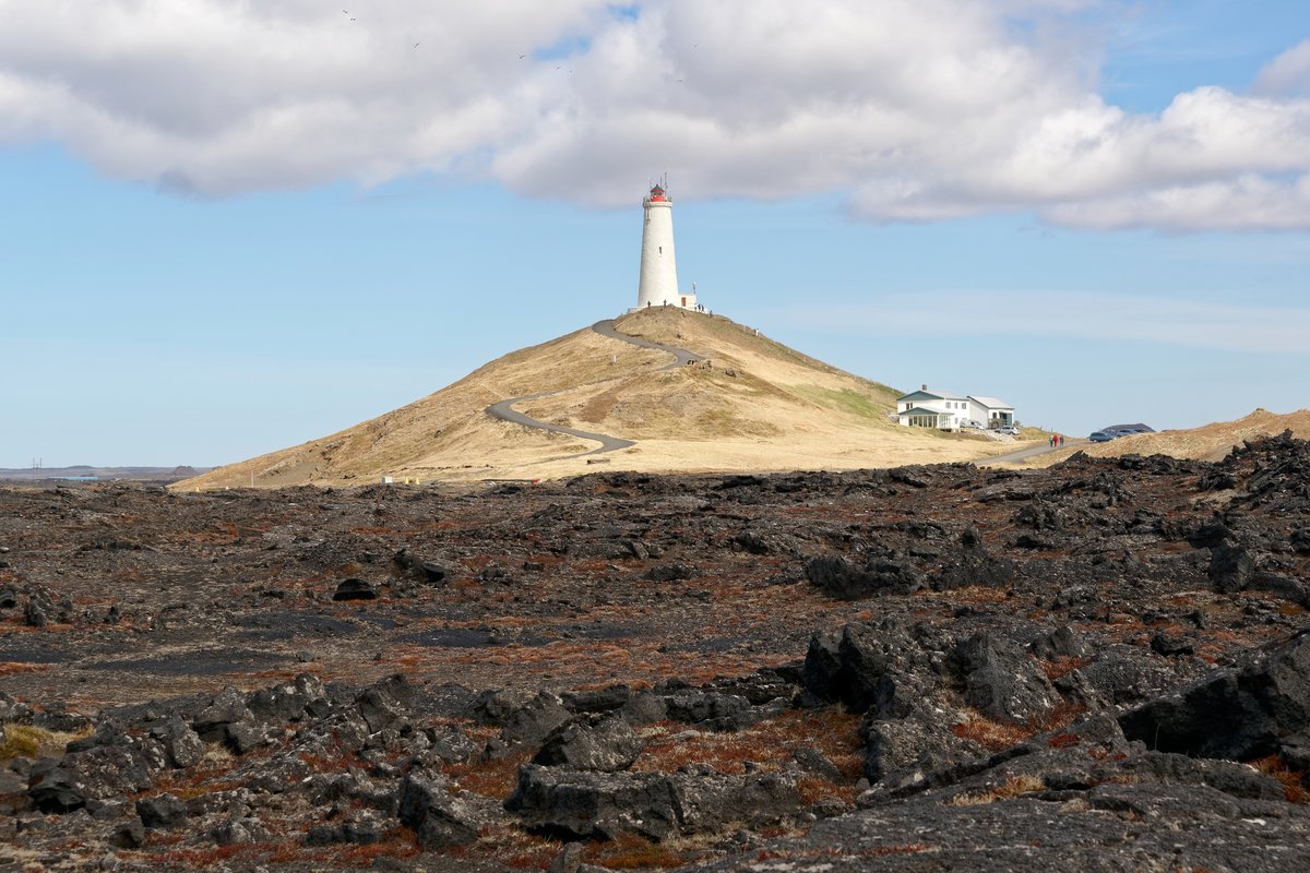 Reykjanesviti Lighthouse — aurora viewing location in Reykjanes Peninsula, Iceland