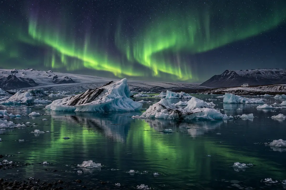 Multi-Day Package northern lights tour in Reykjavík, Iceland